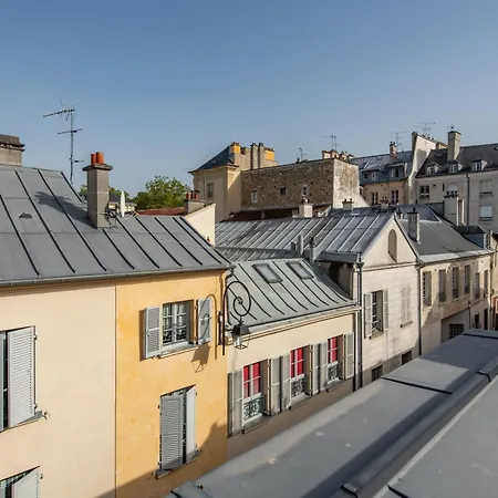 Geranimus Versailles: Notre-dame Apartment *